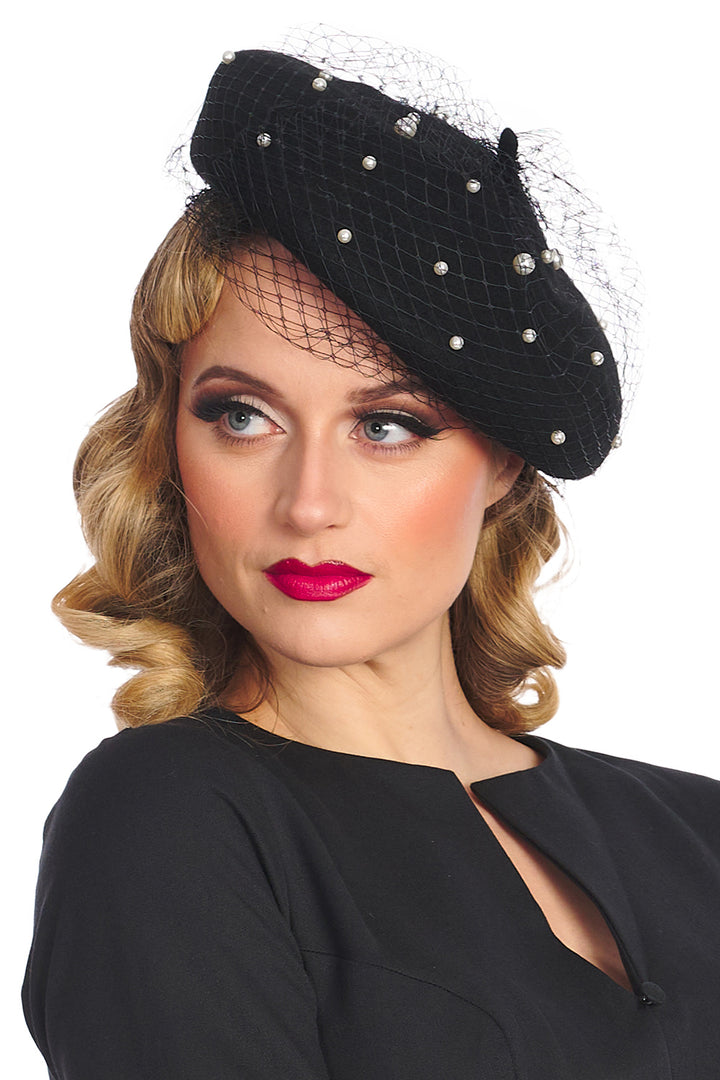 Banned Retro - Maggie Pearl Beret in schwarz