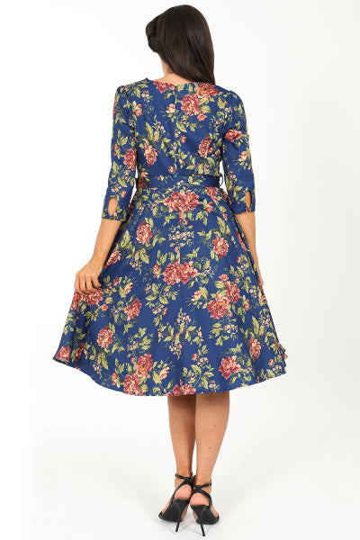 Hearts & Roses - Rivier Bloemen Swing Jurk