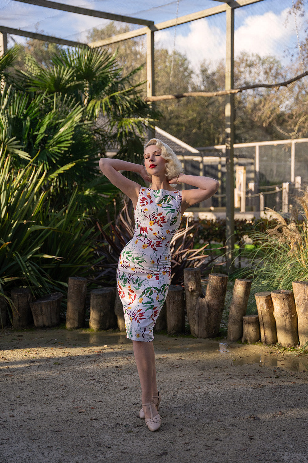 Hearts & Roses - Jewel Floral Wiggle Dress