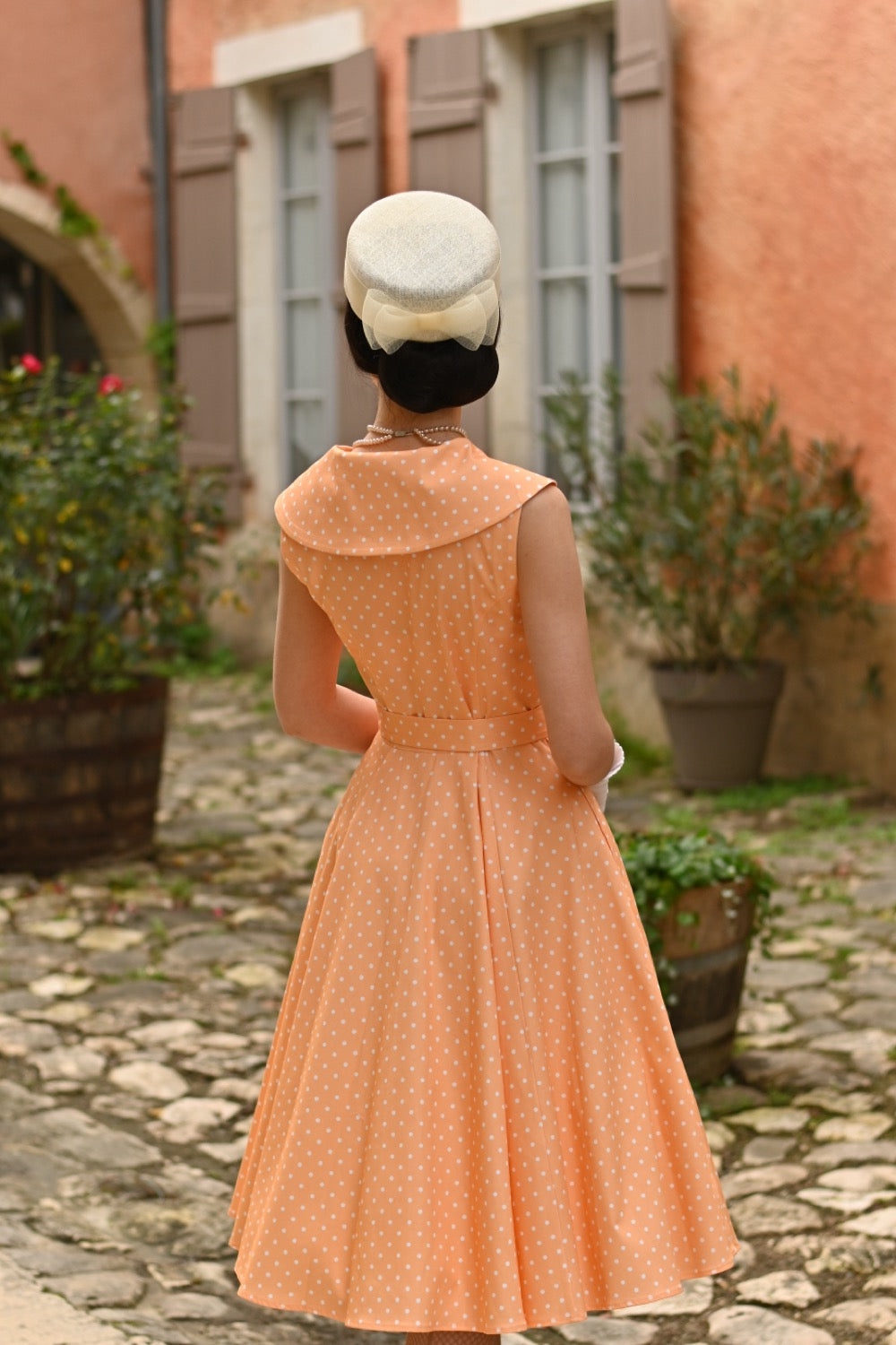 Hearts & Roses - Hannah Polka Dot Swing Dress in hellorange