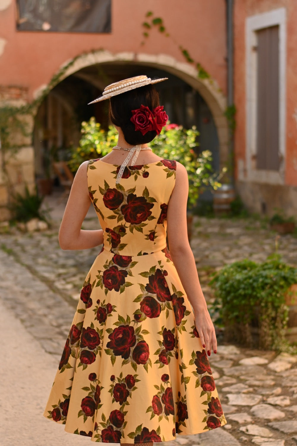 Hearts & Roses - Orla Floral Swing Dress