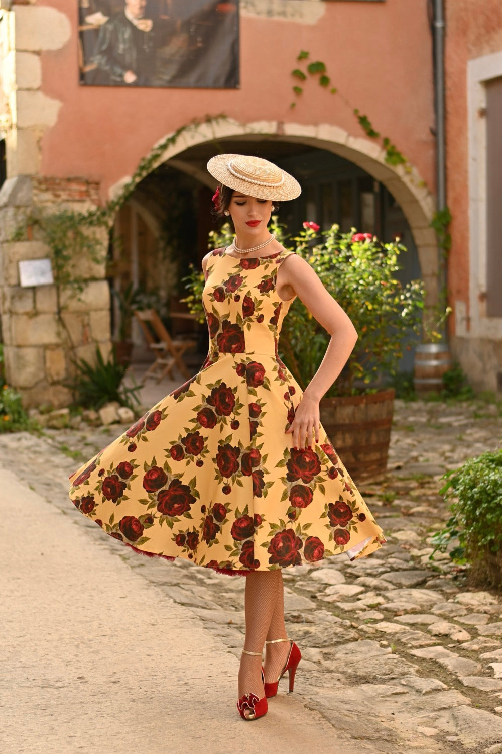 Hearts & Roses - Robe Swing Florale Orla