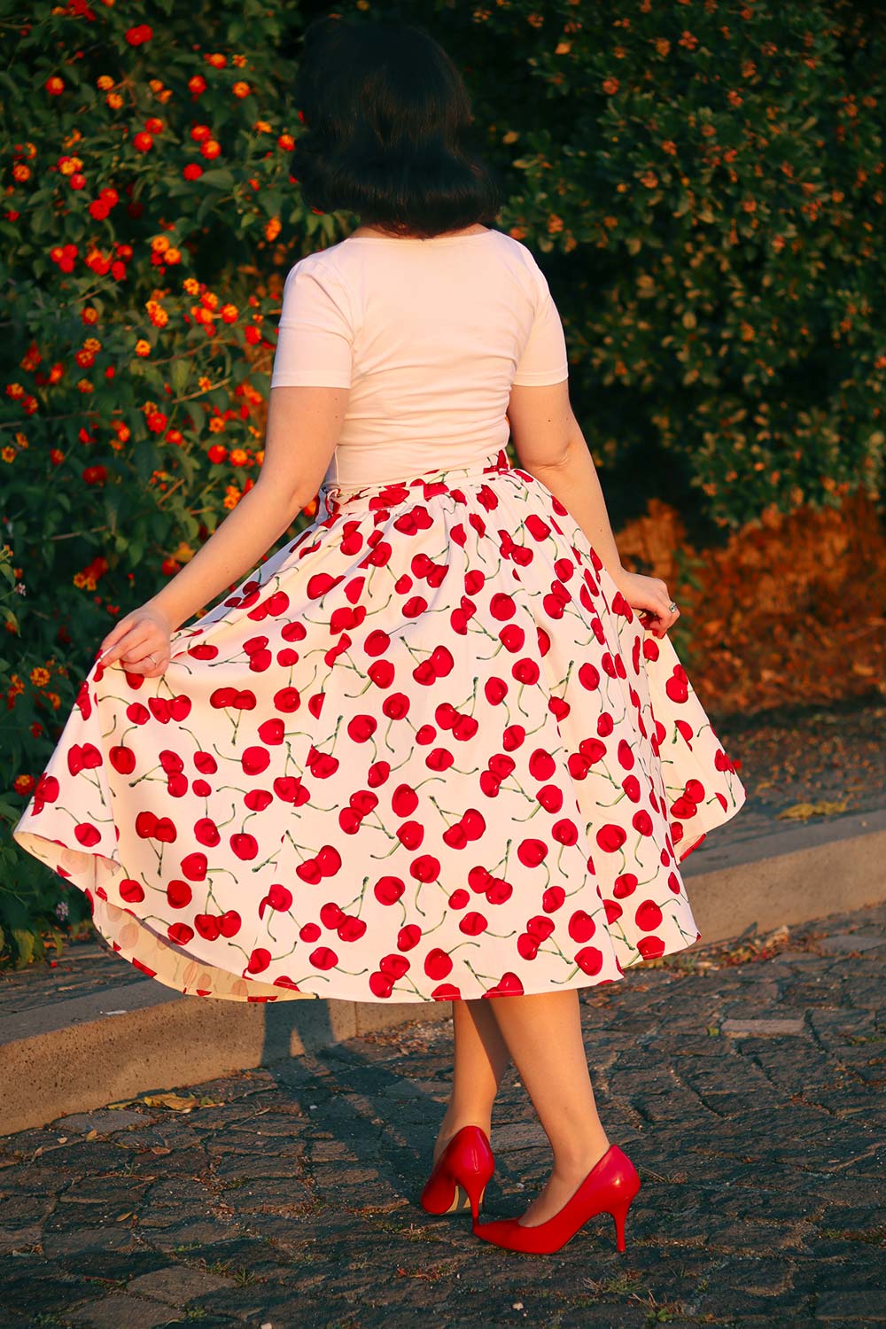 Hearts & Roses - Amelie Cherry Swing Skirt