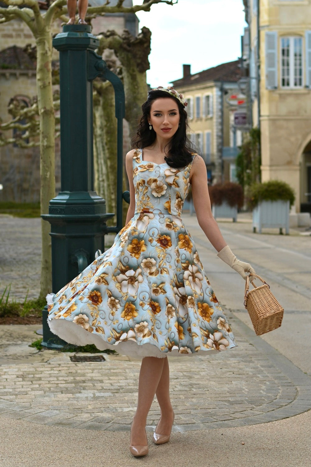 Hearts & Roses - Mavis Floral Swing Dress