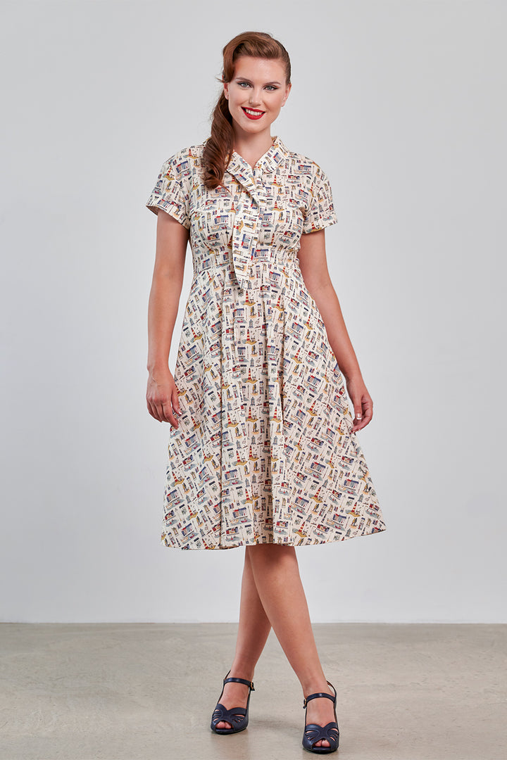 Banned Retro - Bella Anchor Ahead Dress in verde
