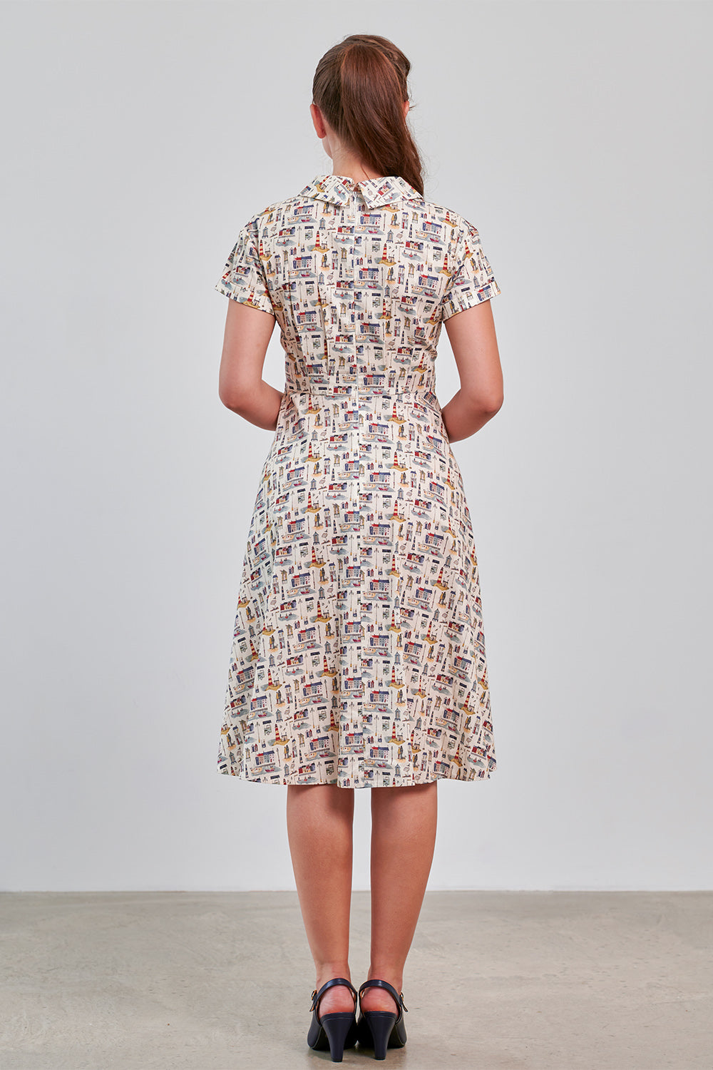 Banned Retro - Bella Anchor Ahead Dress in verde
