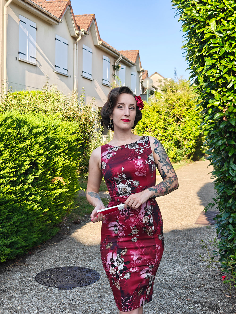 Hearts & Roses - Liliana Floral Wiggle Dress
