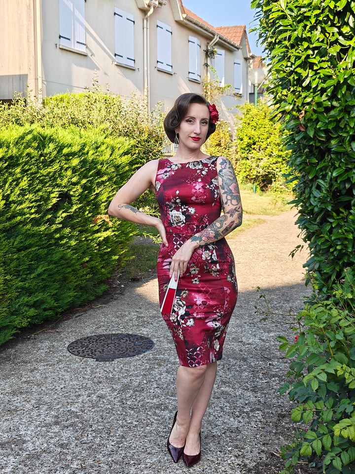 Hearts & Roses - Liliana Floral Wiggle Dress