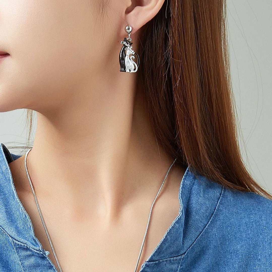 Parinita Katzen-Ohrstecker