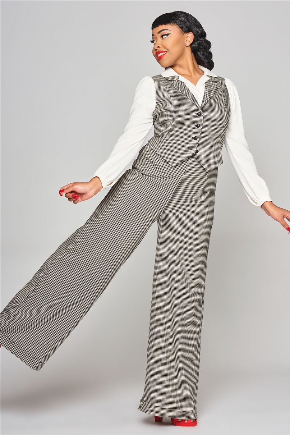 Collectif Womenswear - Chaleco Professor Puppytooth