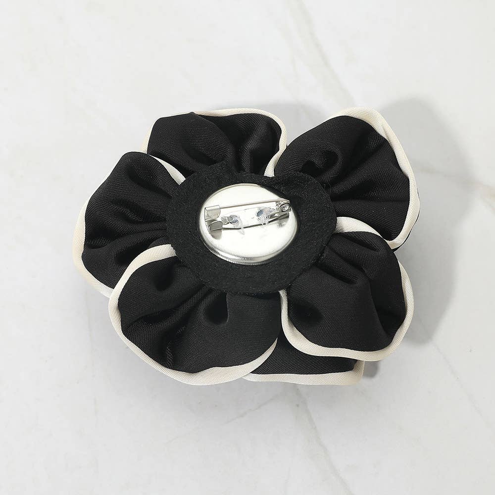 Stoffblumen-Brosche schwarz