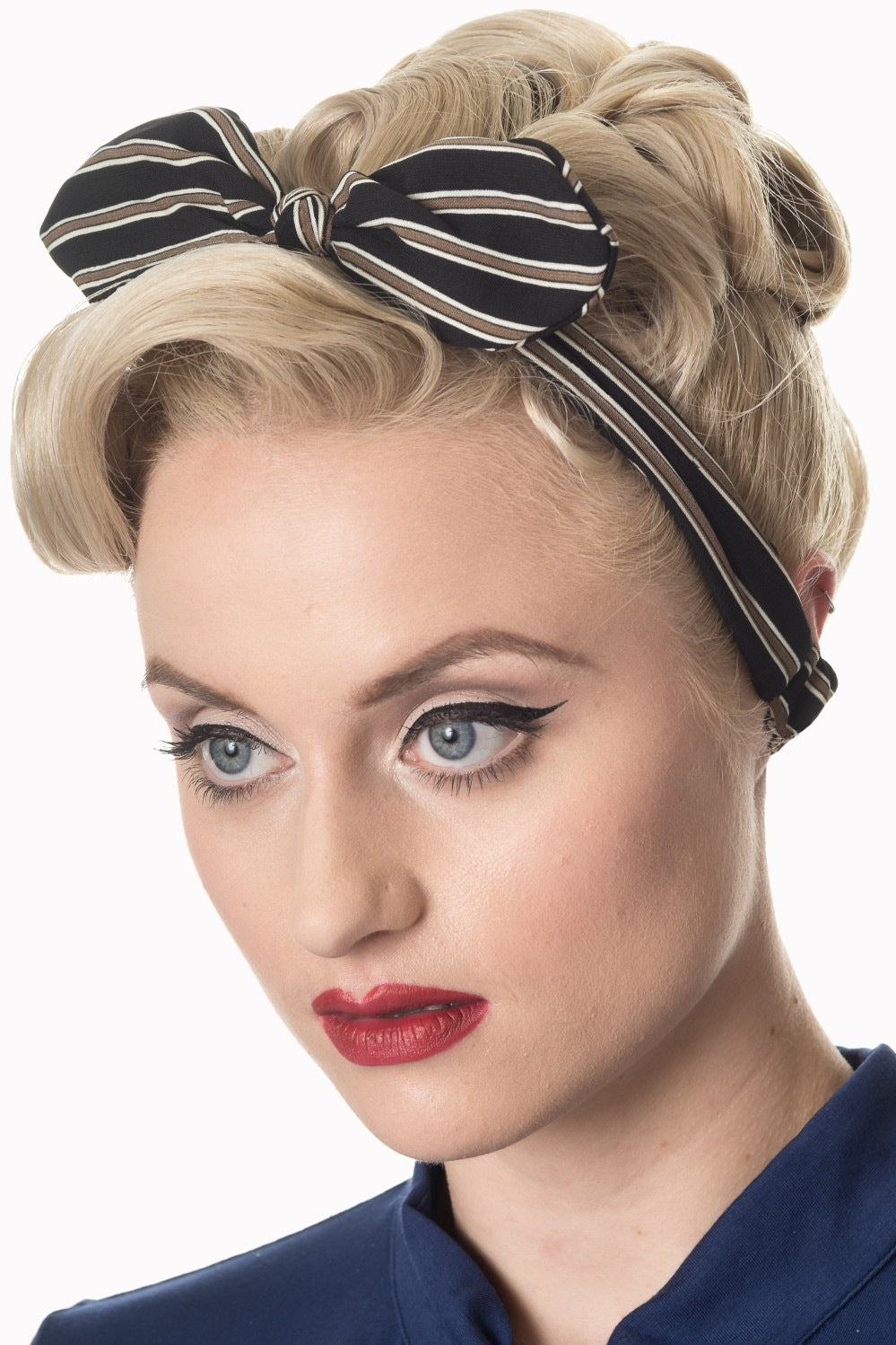 Banned Accessories – Brandy Hairband black