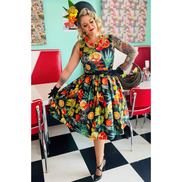 Dolly & Dotty - Vestido Plisado Amanda Negro de Frutas Tropicales