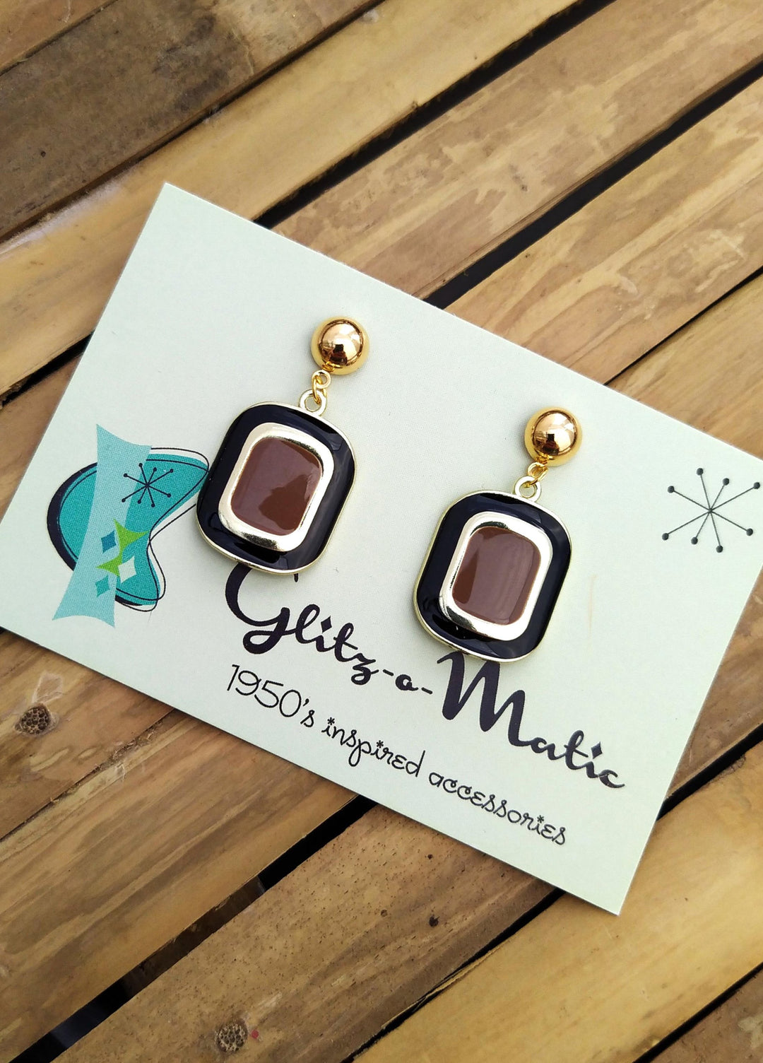 Glitz-o-Matic – Pendientes Cuadrados Retro en marrón