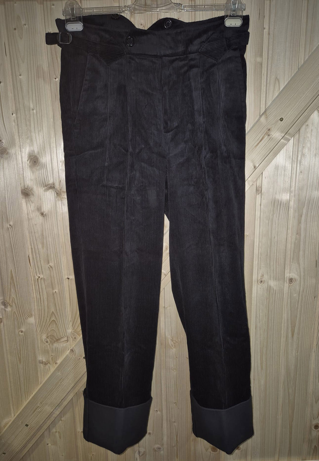 The Nilwik Clothing Co. - The Moorford in black