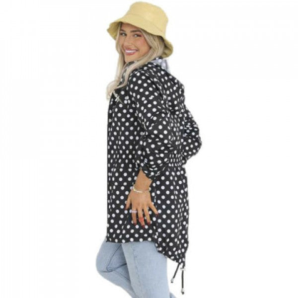 Lange Regenjacke Polka Dot in schwarz / weiß